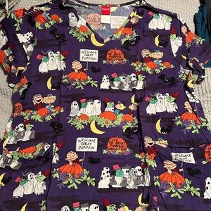 Peanuts Great Pumpkin Halloween Scrub Top - Purple and Orange